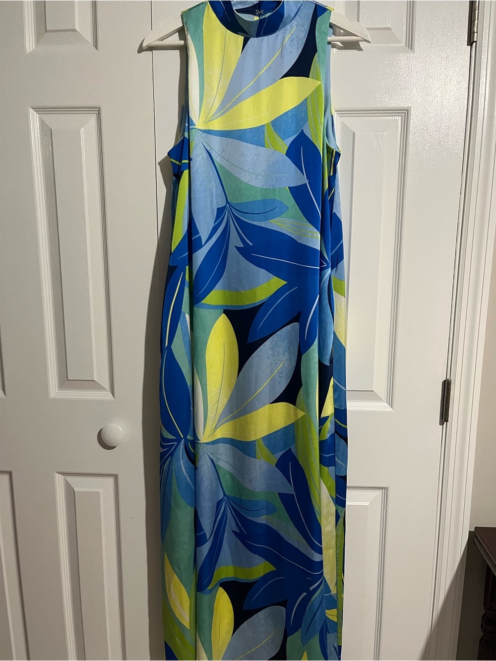 Nicole Miller Sleeveless Blue & Yellow Leaf-Print Maxi Dress